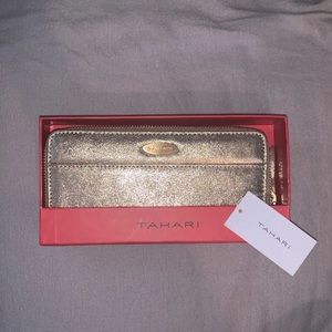 NWT Gold Genuine Leather Tahari Wallet
